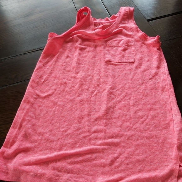 Light weight tank- Old Navy - Picture 1 of 3
